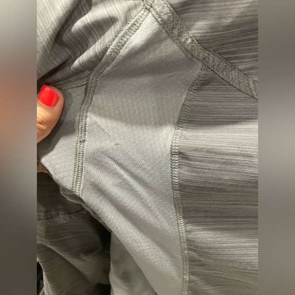 Lululemon Make a Break Jacket - Picture 10 of 16